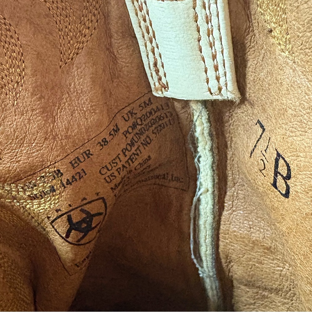 Ariat Tan‎ And Cream Cowboy Boots Size 7.5 B - Picture 8 of 9